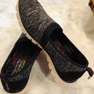 Skechers 7,5 Brand New Without rag! ❤️🎉 2D2